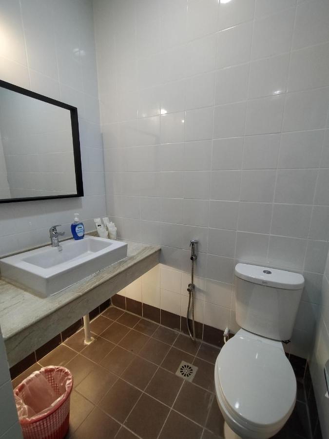 Telanai16 Lodge Bandar Seri Begawan Zewnętrze zdjęcie