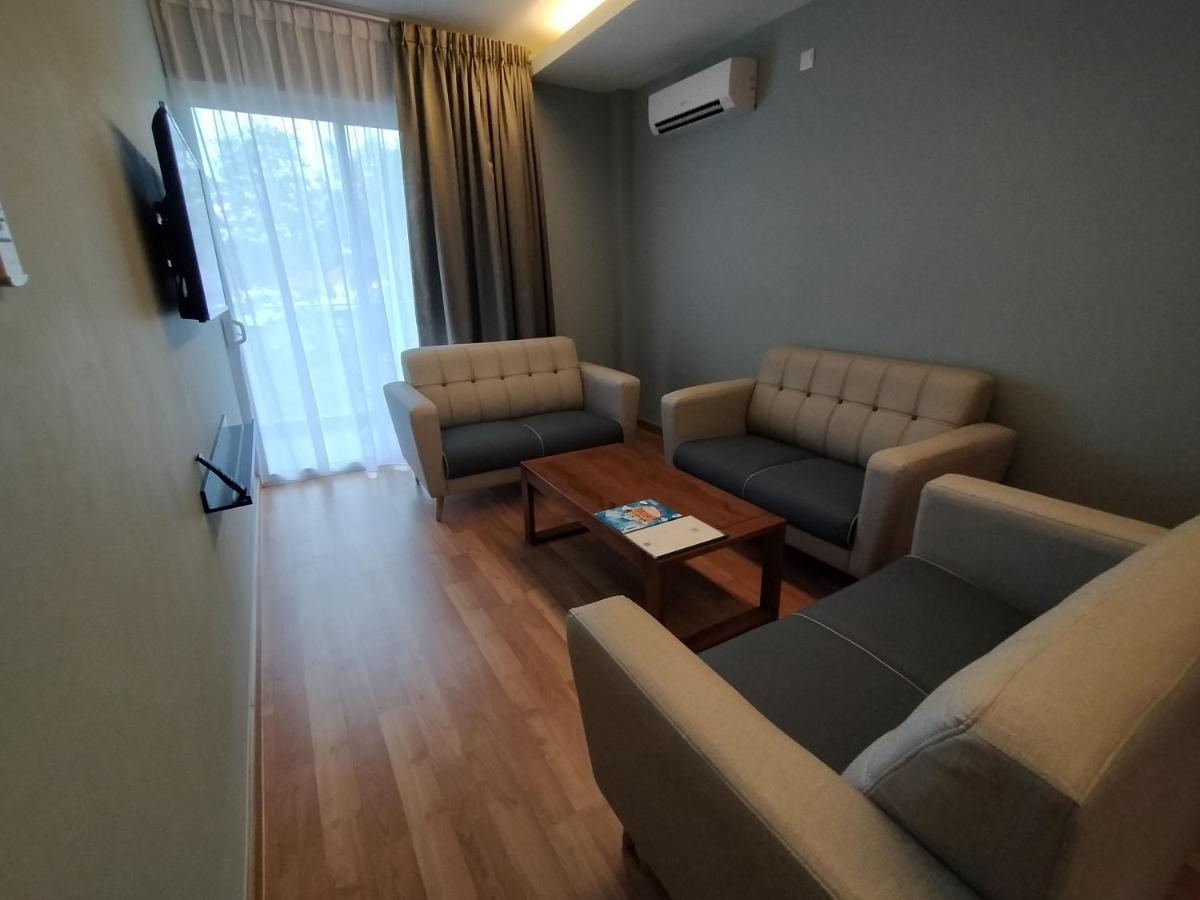 Telanai16 Lodge Bandar Seri Begawan Zewnętrze zdjęcie